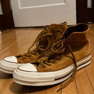 Suede Pumpkin/Burnt Orange Converse Shoes Women’s Size 10